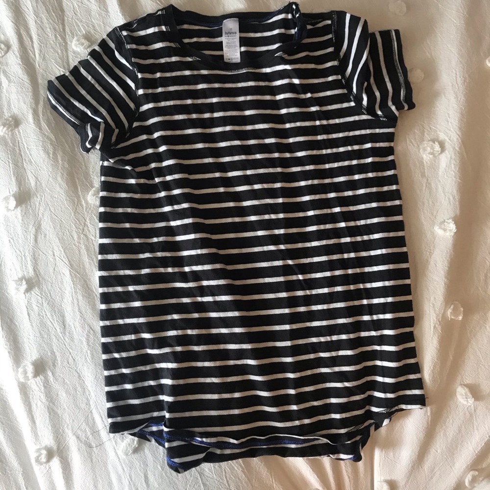 Ivivva Black and white striped T-shirt